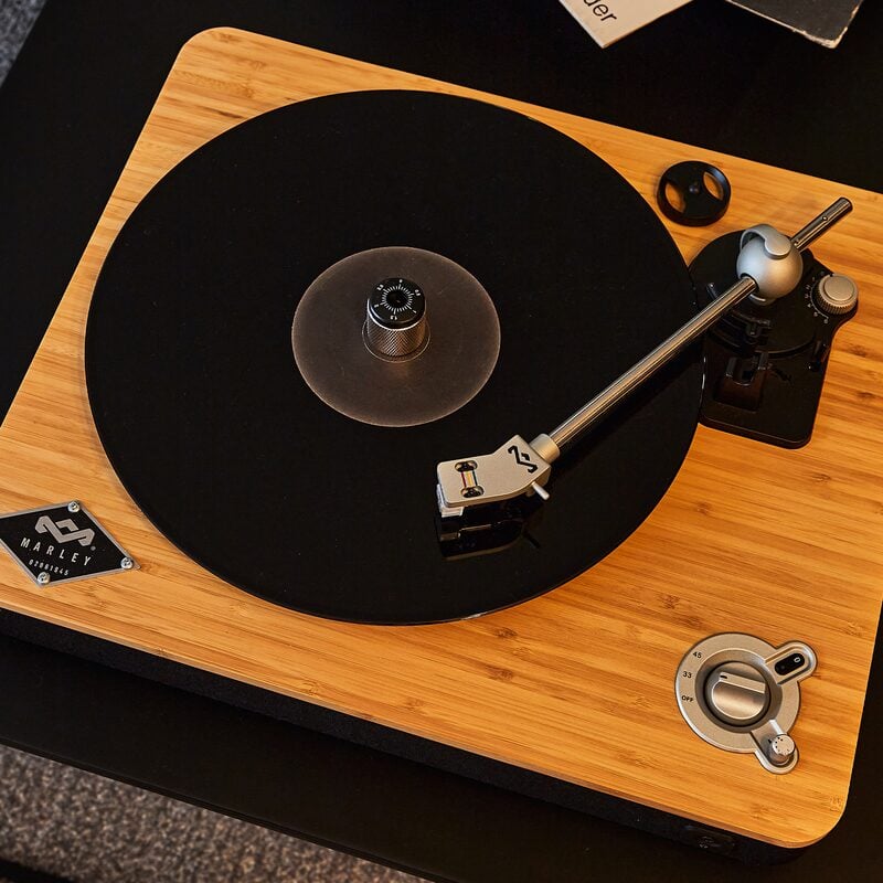 Test de la platine vinyle Bluetooth vintage House of Marley Stir It Up